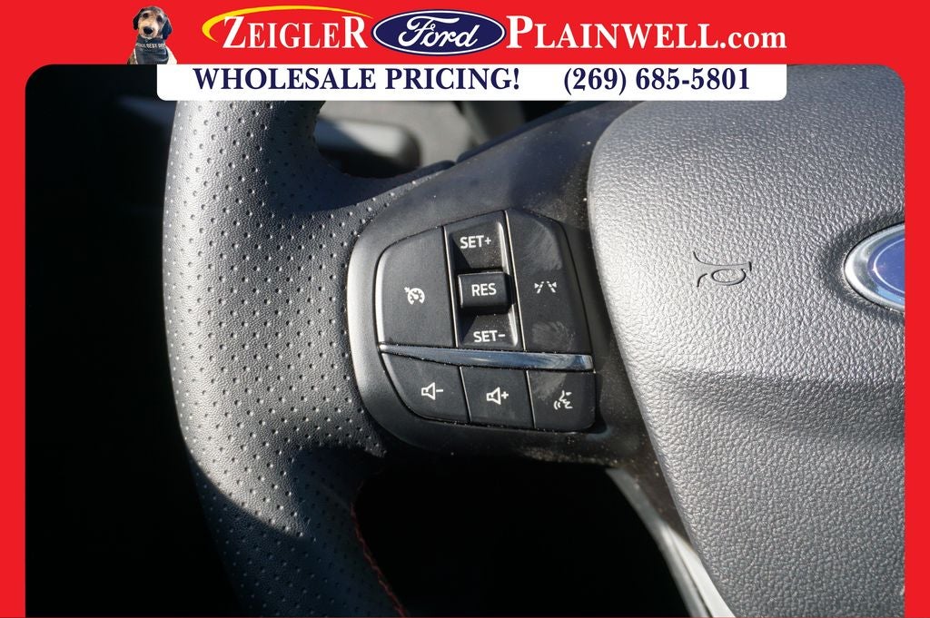 2025 Ford Escape ST-Line AWD ST Line Seats BLis Traffic Alert