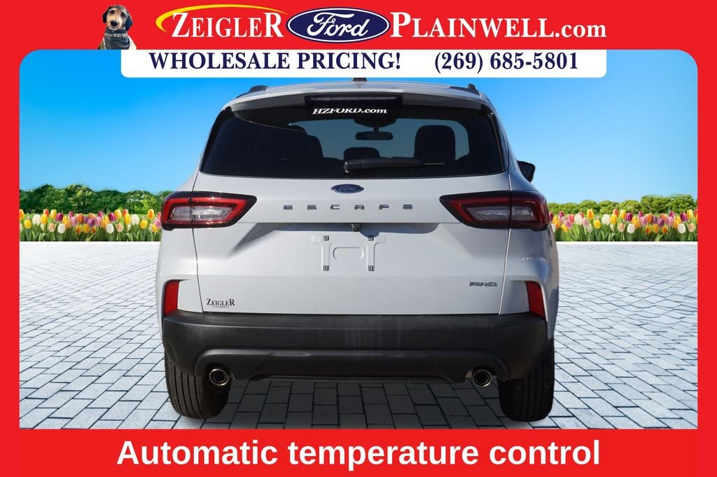 2025 Ford Escape ST-Line AWD ST Line Seats BLis Traffic Alert