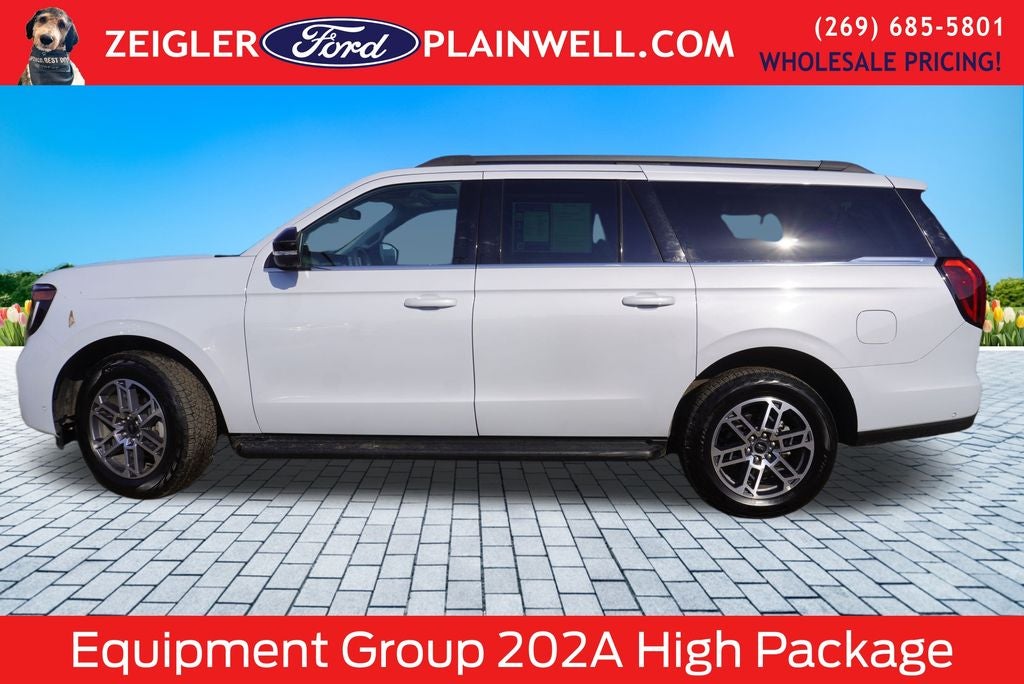 2025 Ford Expedition Max Active 4x4 Leather Panoramic Moonroof Leather Rear Camera