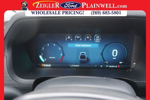 2024 Ford F-150 XLT Crew Cab 3.5L ECOBOOST NAV Custom Lift Tires and R