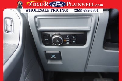 2024 Ford F-150 XLT Crew Cab 3.5L ECOBOOST NAV Custom Lift Tires and R