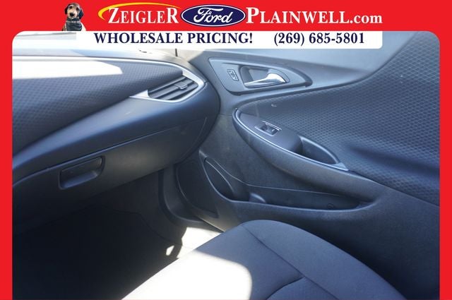 2024 Chevrolet Malibu LS 1FL