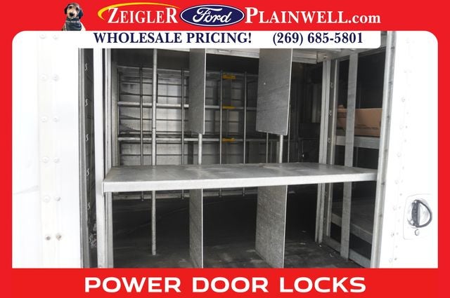 2015 Chevrolet Express 4500 Base Cutaway