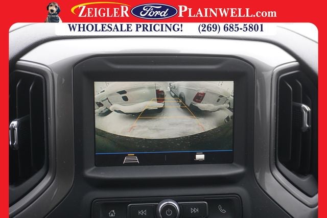 2022 Chevrolet Silverado 1500 LTD Custom CREW CAB 4X4 BLACK APPEARANCE PLG 20' WHEELS