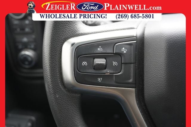 2022 Chevrolet Silverado 1500 LTD Custom CREW CAB 4X4 BLACK APPEARANCE PLG 20' WHEELS