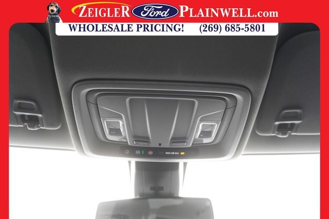 2022 Chevrolet Silverado 1500 LTD Custom CREW CAB 4X4 BLACK APPEARANCE PLG 20' WHEELS