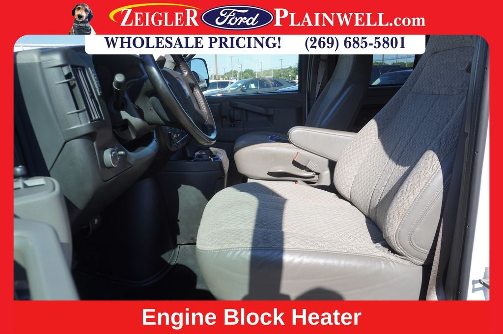 2023 GMC Savana 3500 LT 15 Passenger Extended WB Chrome Pkg Rear Camera