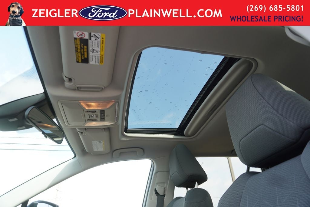 2021 Toyota RAV4 XLE AWD Power MoonRoof Rear Camera