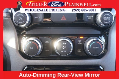 2023 RAM 3500 Tradesman CREW CAB 4X4 6.4L V8 REAR TOPPER