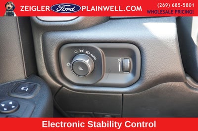 2024 RAM 3500 Tradesman CREW CAB 4X4 NAVIGATION CUMMINGS TURBO DIESEL