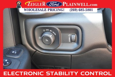 2024 RAM 3500 Tradesman CREW CAB 4X4 NAVIGATION 6.7 LITER CUMMINGS DIESEL