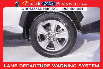 2022 Toyota RAV4 Hybrid XLE AWD Power Moonroof Rear Camera