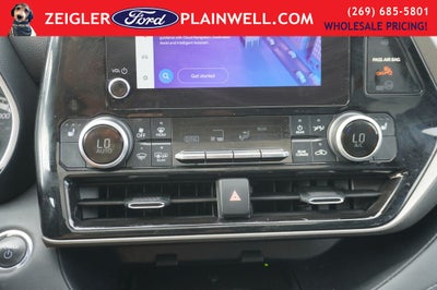 2023 Toyota Highlander Hybrid XLE 4x4 Power Moonroof Blis Rear Camera 3rd Row P Lift