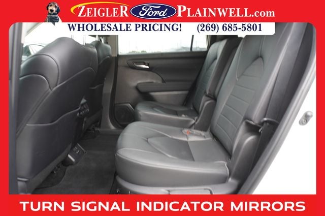 2023 Toyota Highlander XLE AWD POWER MOONROOF LEATHER REAR CAMERA
