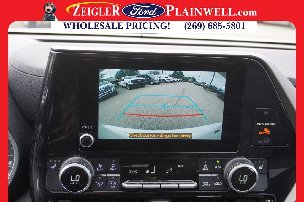 2023 Toyota Highlander XLE AWD POWER MOONROOF LEATHER REAR CAMERA