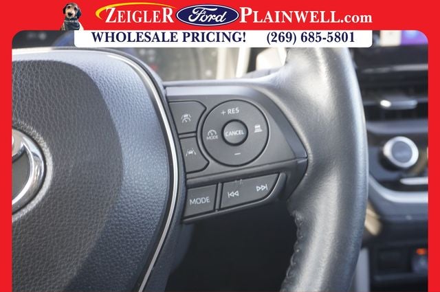 2023 Toyota Corolla Cross XLE AWD MOONROOF HEATED LEATHER BLIS REAR CAMERA