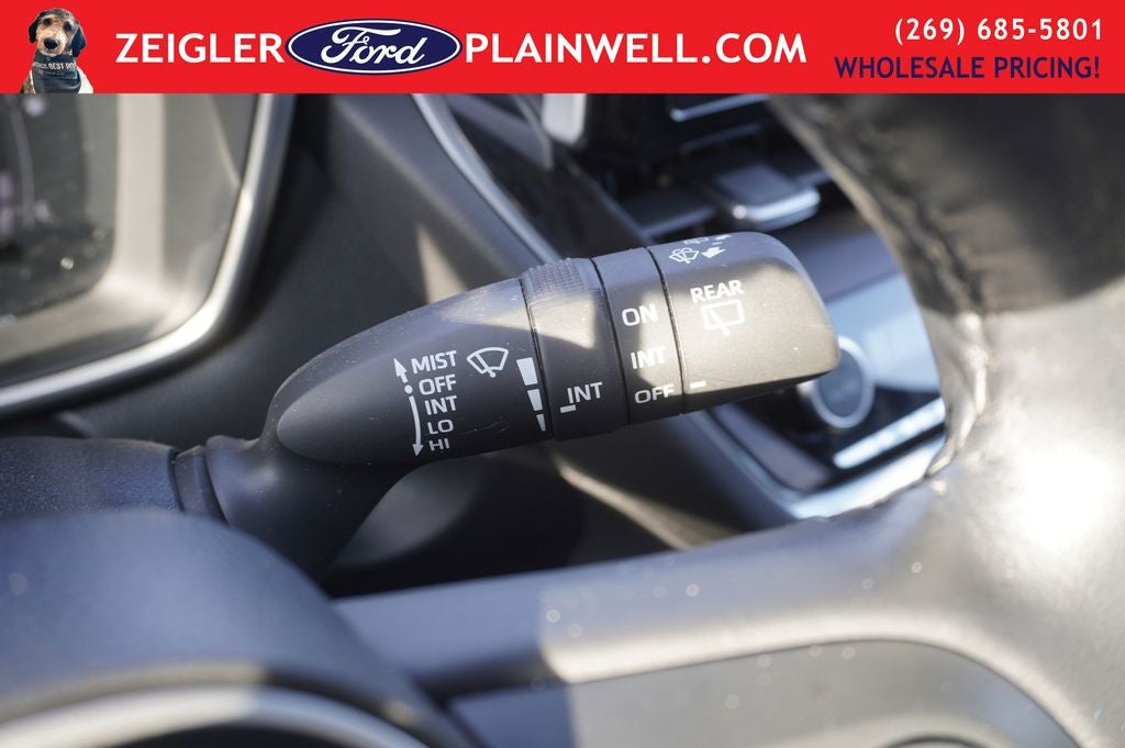 2023 Toyota Corolla Cross XLE AWD MOONROOF HEATED LEATHER BLIS REAR CAMERA