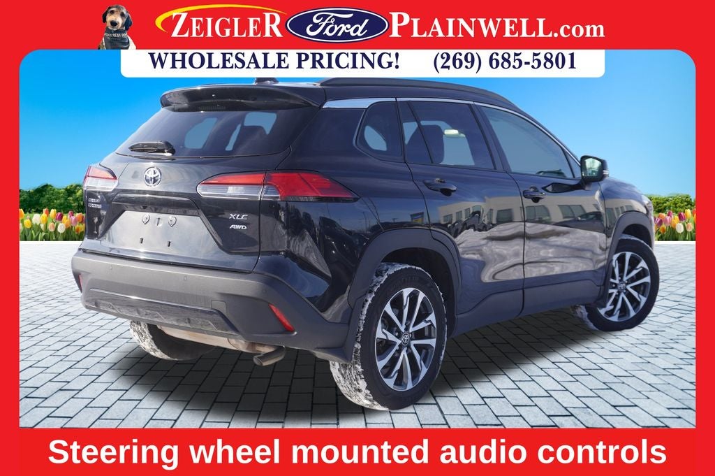 2023 Toyota Corolla Cross XLE AWD MOONROOF HEATED LEATHER BLIS REAR CAMERA