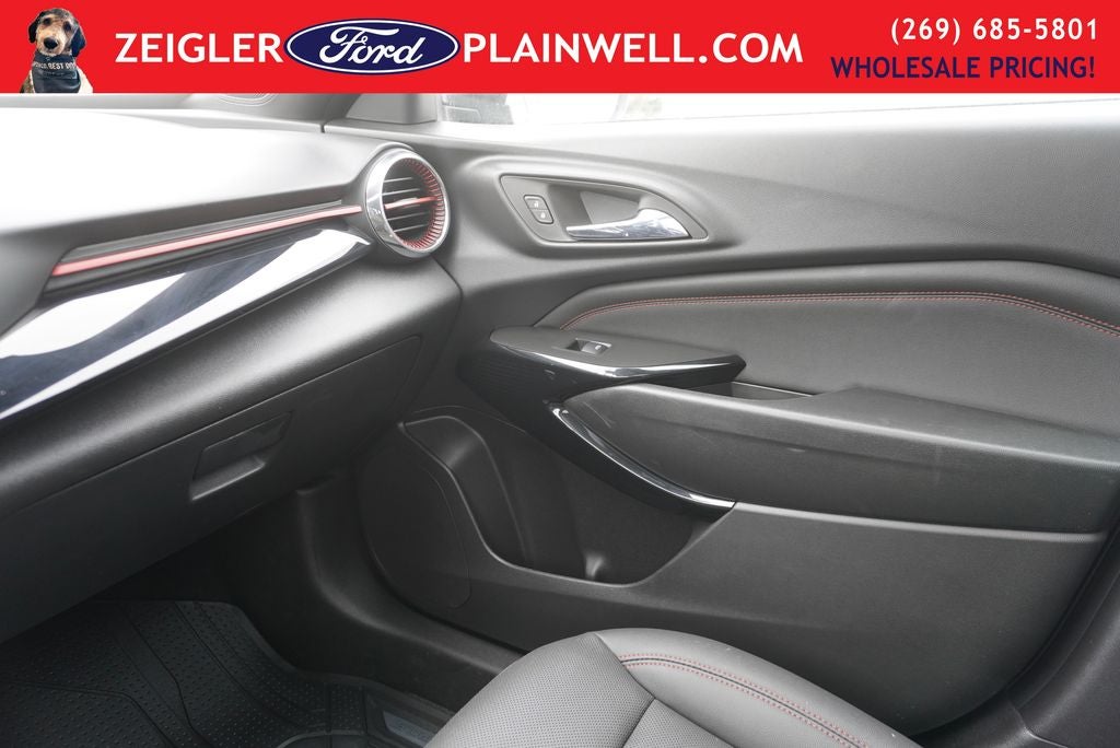 2025 Chevrolet Trax 2RS Combo Leather Power Moonroof Rear Camera