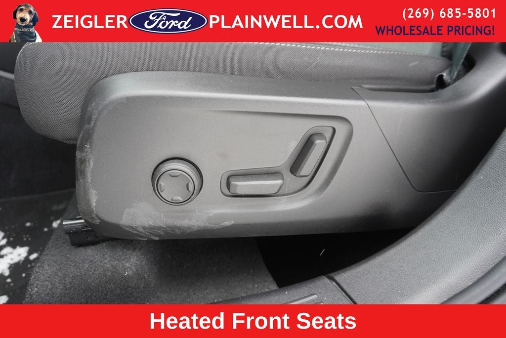 2024 Volvo XC40 B5 Core AWD