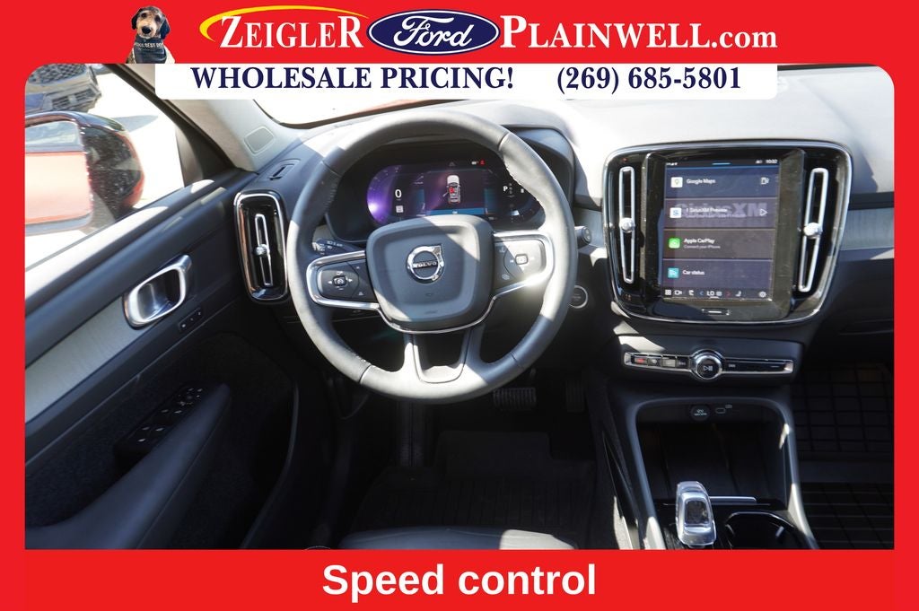 2023 Volvo XC40 B5 Plus Dark Theme AWD HEATED LEATHER POWER MOONROOF NAV