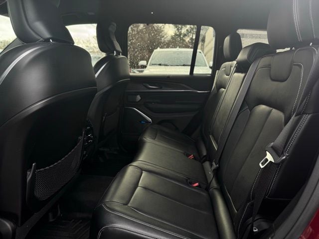 2022 Jeep Grand Cherokee Overland 4x4