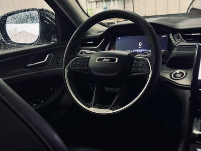 2023 Jeep Grand Cherokee L Limited 4x4