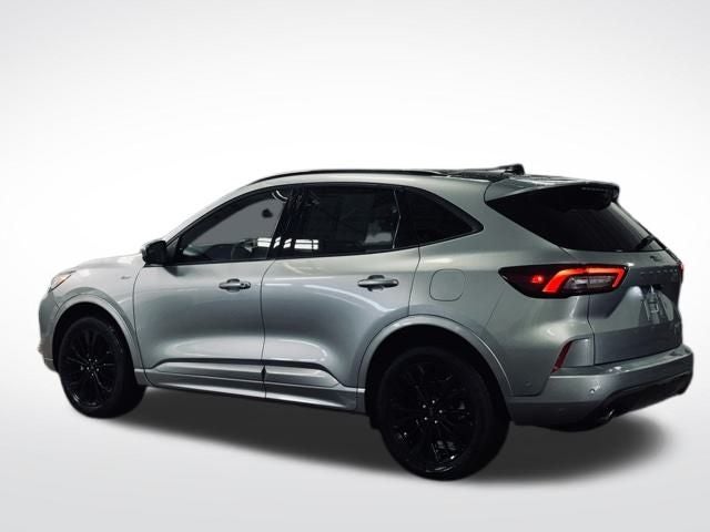 2023 Ford Escape ST-Line Elite