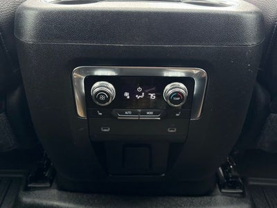 2022 GMC Yukon XL 4WD Denali