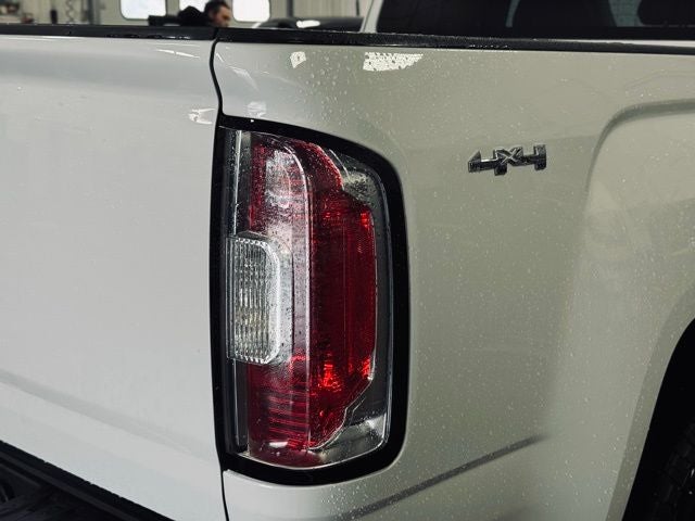 2021 GMC Canyon 4WD Extended Cab Elevation Standard