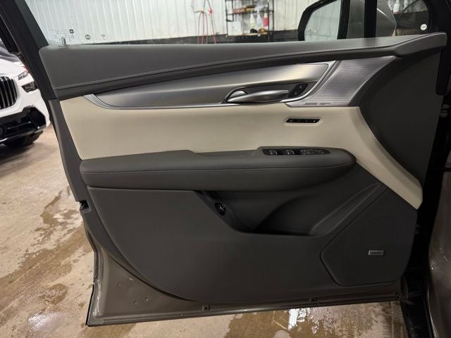 2023 Cadillac XT5 AWD Premium Luxury