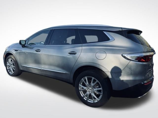 2023 Buick Enclave Essence AWD