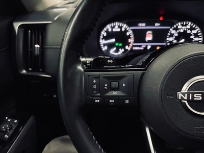 2023 Nissan Pathfinder SL 4WD