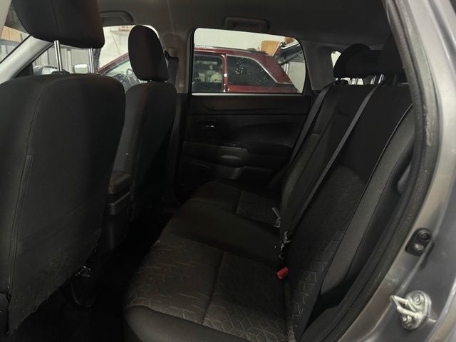 2024 Mitsubishi Outlander Sport Base