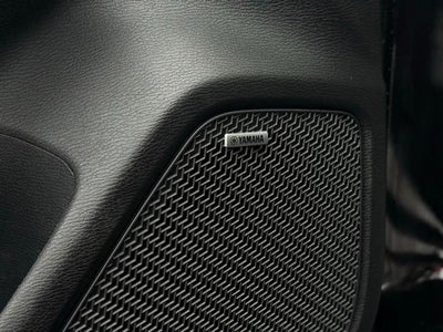 2025 Mitsubishi Outlander Base