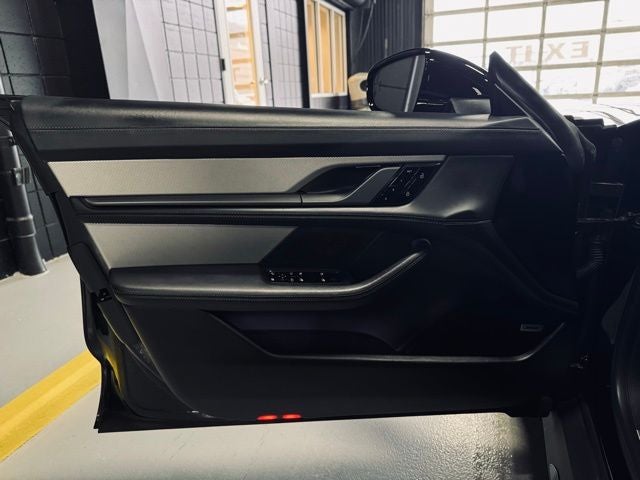 2020 Porsche Taycan Turbo