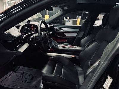 2020 Porsche Taycan Turbo