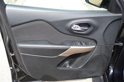 2017 Jeep Cherokee Sport