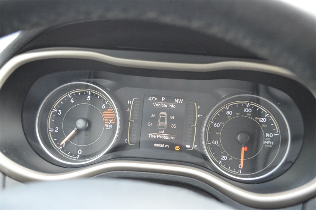 2017 Jeep Cherokee Sport