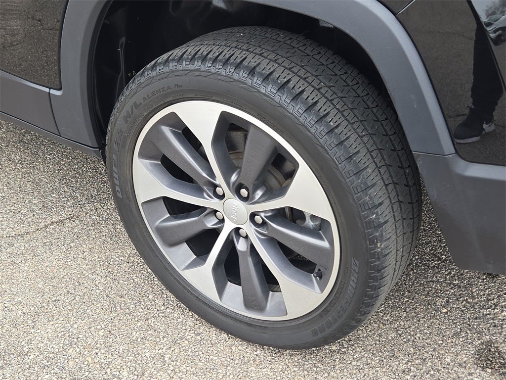 2022 Jeep Cherokee Limited AWD