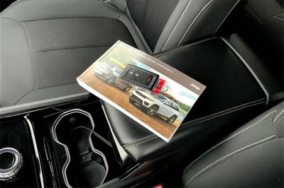 2023 Jeep Grand Cherokee Laredo