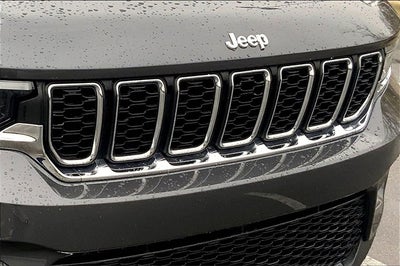 2023 Jeep Grand Cherokee Laredo
