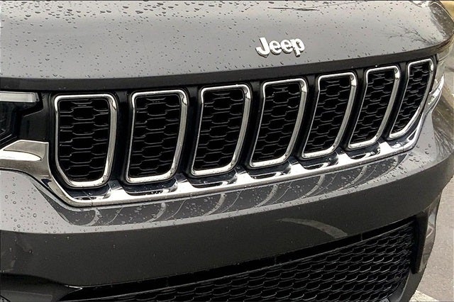 2023 Jeep Grand Cherokee Laredo