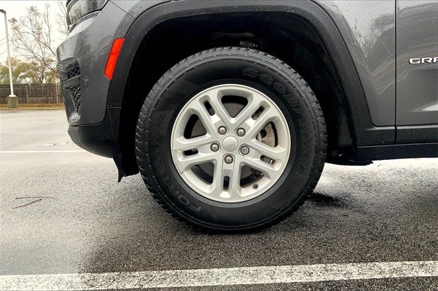 2023 Jeep Grand Cherokee Laredo