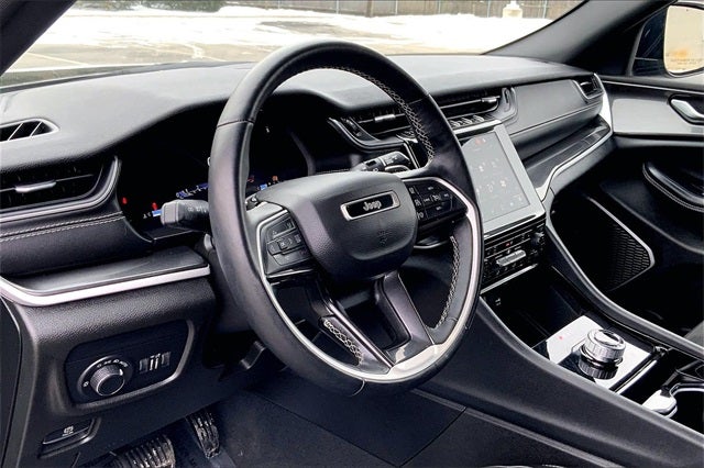 2022 Jeep Grand Cherokee Altitude