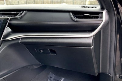 2022 Jeep Grand Cherokee Altitude