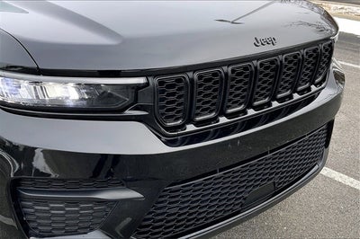 2022 Jeep Grand Cherokee Altitude