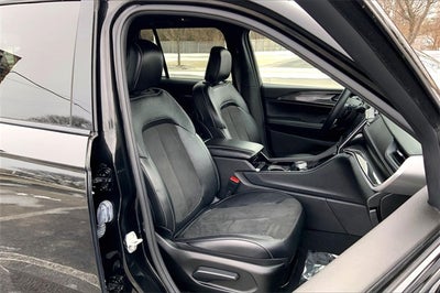 2022 Jeep Grand Cherokee Altitude