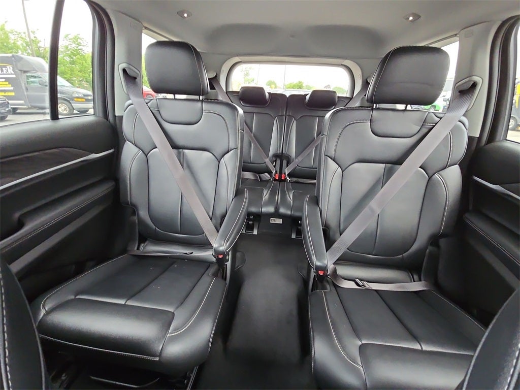 2022 Jeep Grand Cherokee L Limited AWD 4WD