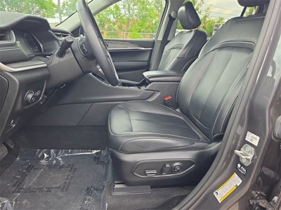 2022 Jeep Grand Cherokee L Limited AWD 4WD